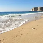 Luxury Seafront Apartment Banje