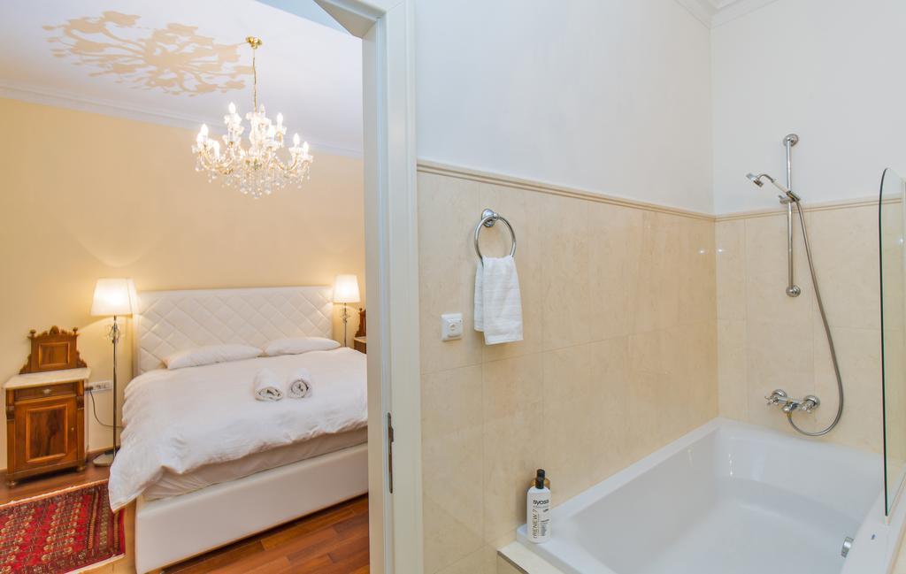 Appartement Luxury Seafront Banje