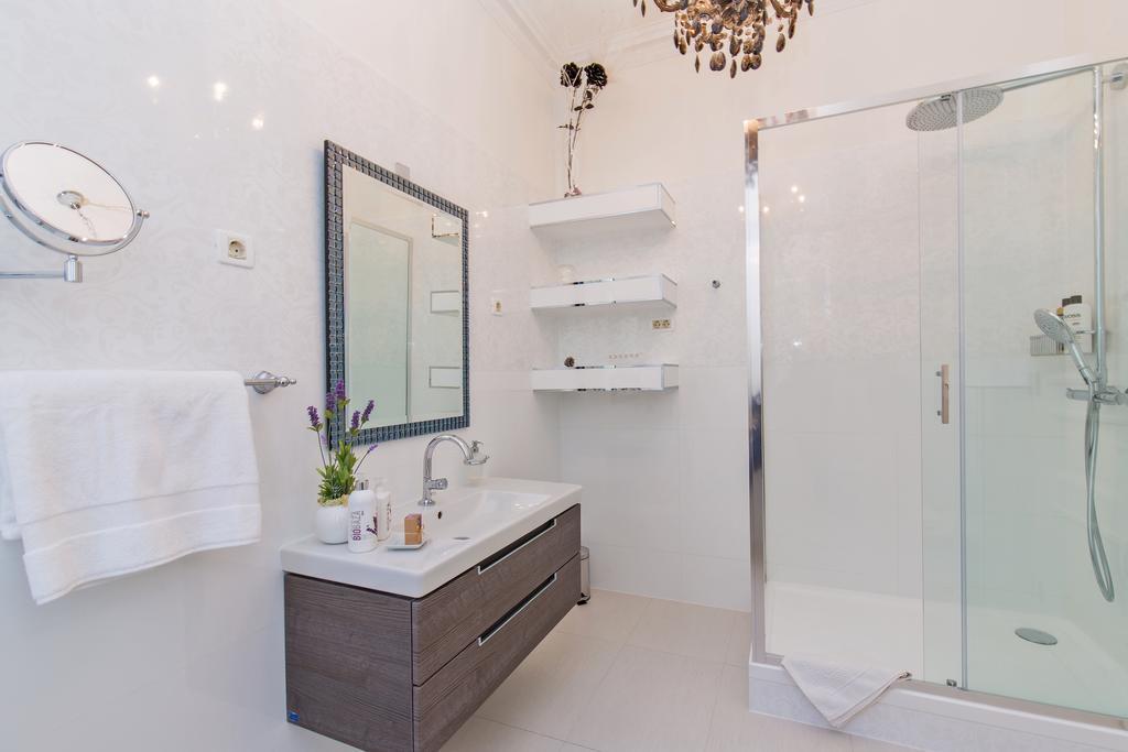 Luxury Seafront Banje Appartement
